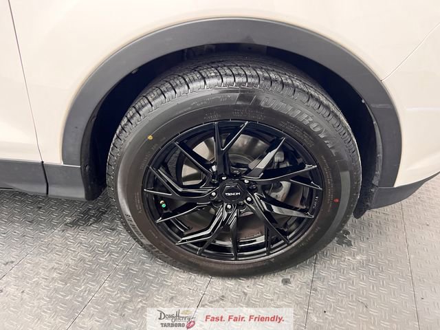 Used 2019 Ford Escape SE FWD image 17