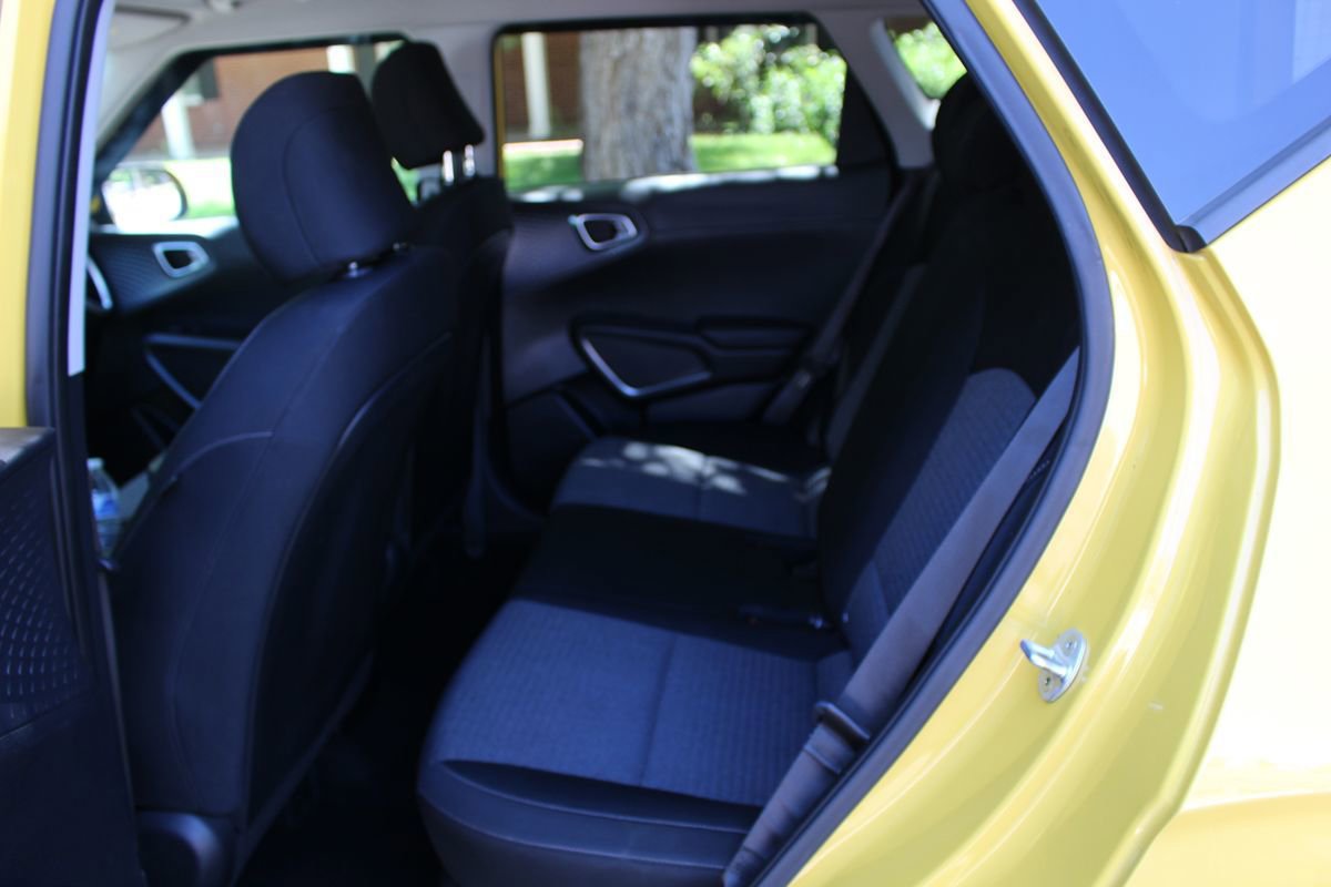 Used 2020 Kia Soul S FWD image 9