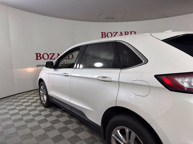 Used 2017 Ford Edge SEL w/ Equipment Group 201A FWD image 9