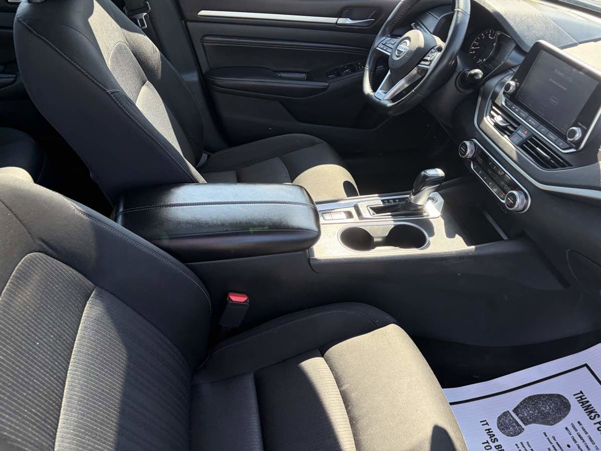 Used 2019 Nissan Altima 2.5 SV FWD image 26