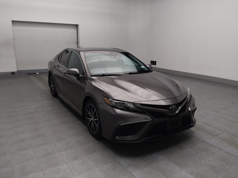 Used 2022 Toyota Camry SE image 13