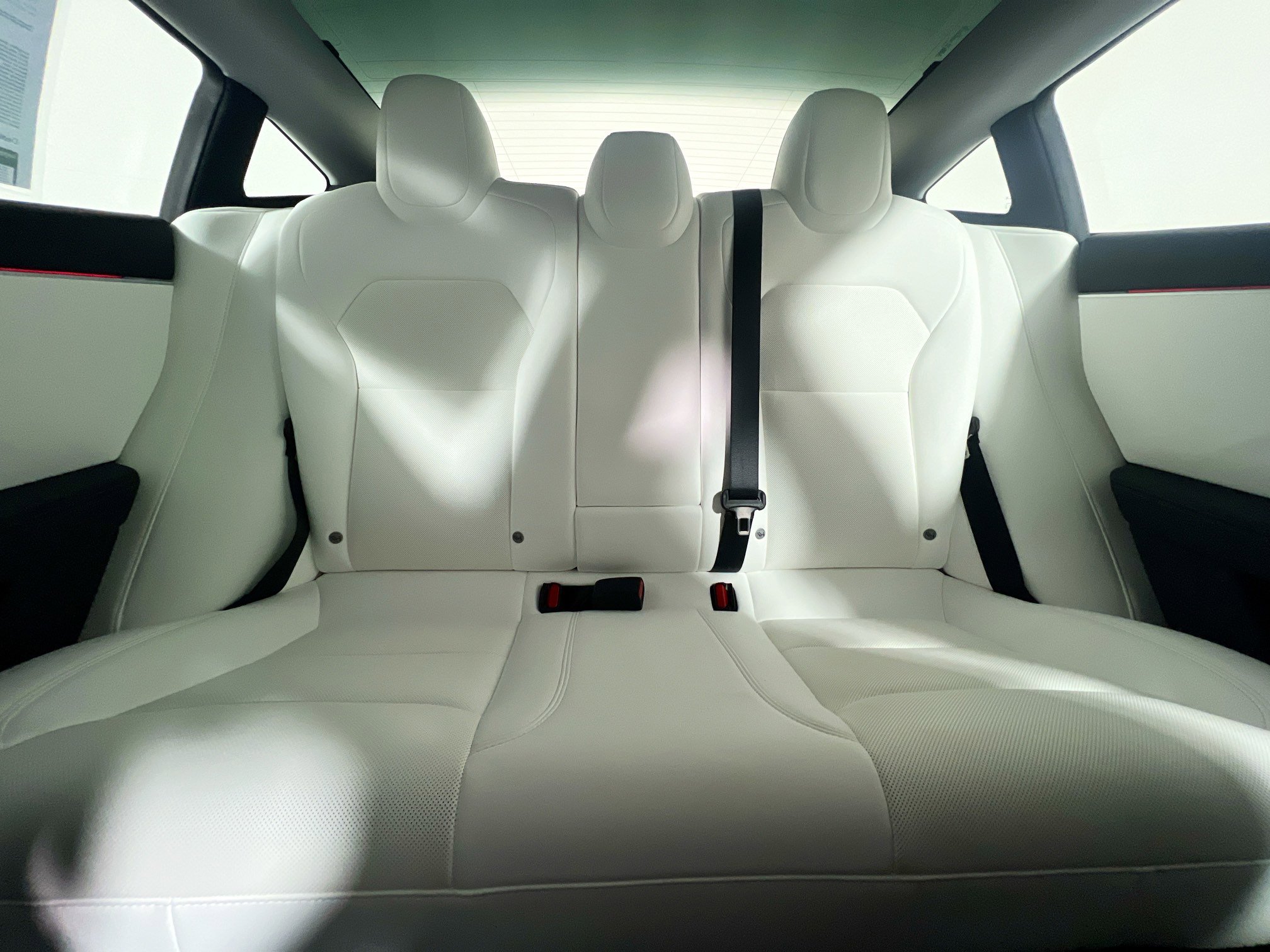 Used 2024 Tesla Model 3 Long Range image 32