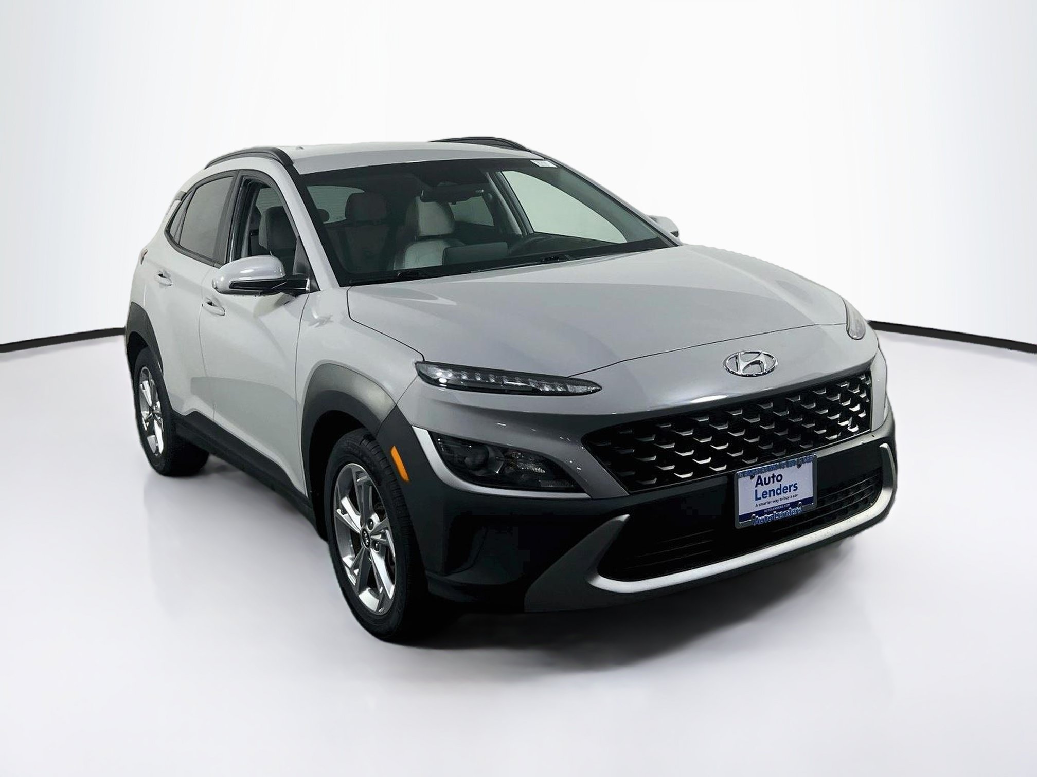 Used 2023 Hyundai Kona SEL AWD/4WD image 3
