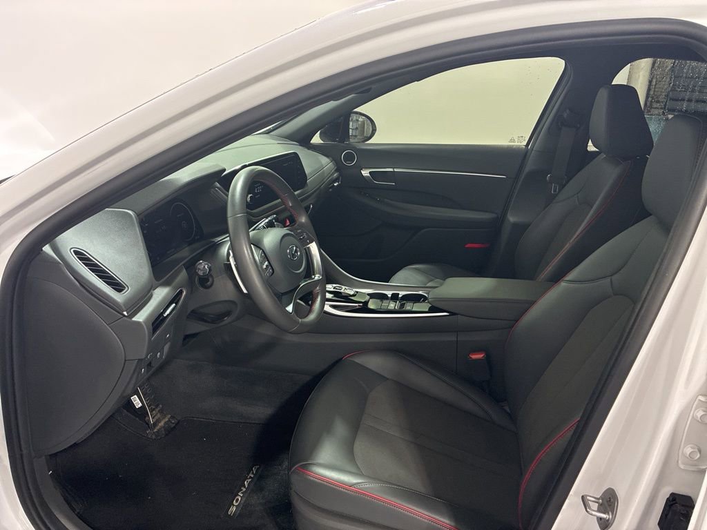 Used 2023 Hyundai Sonata SEL Plus image 9