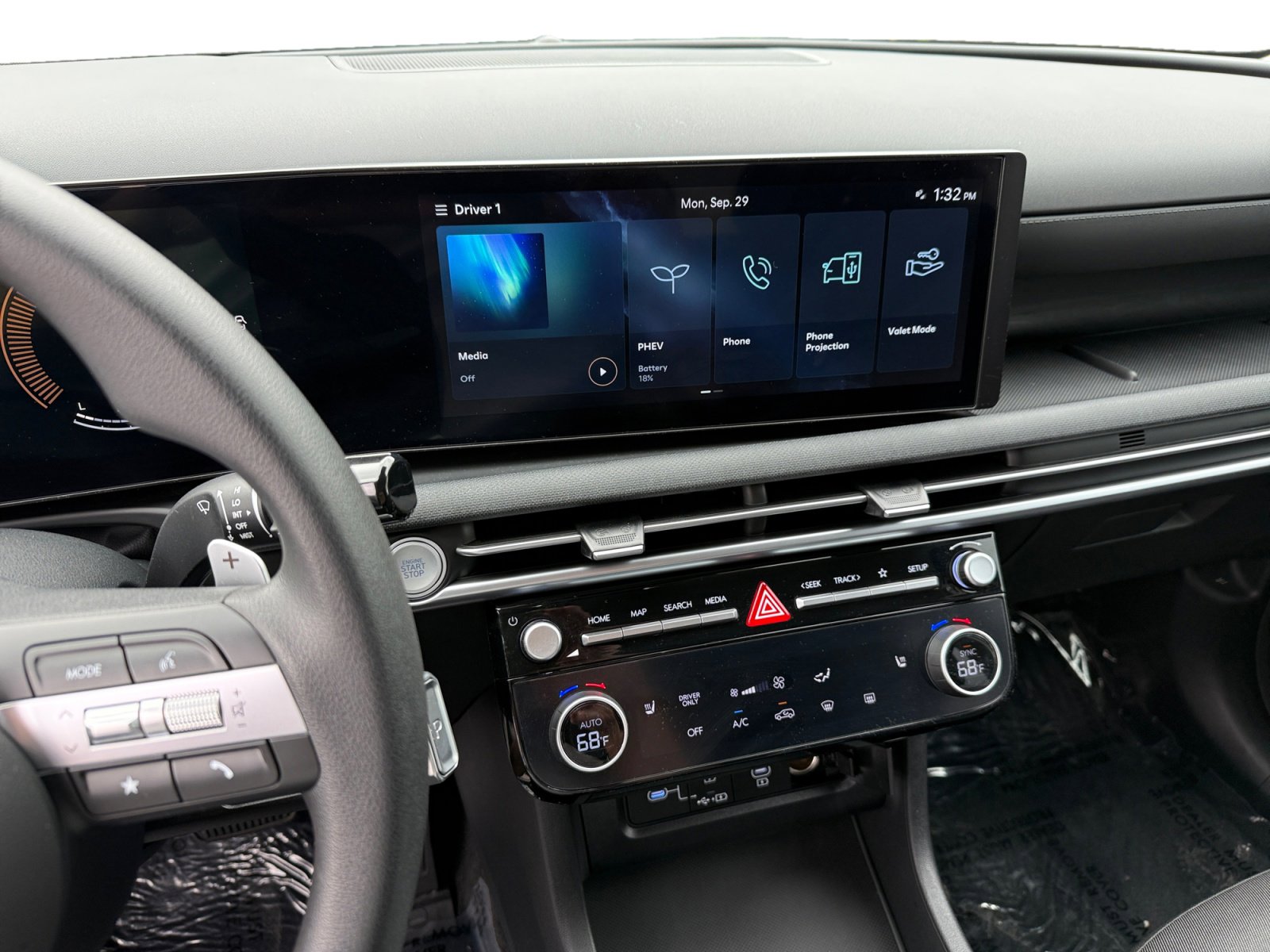 Certified 2025 Hyundai Tucson SEL image 12