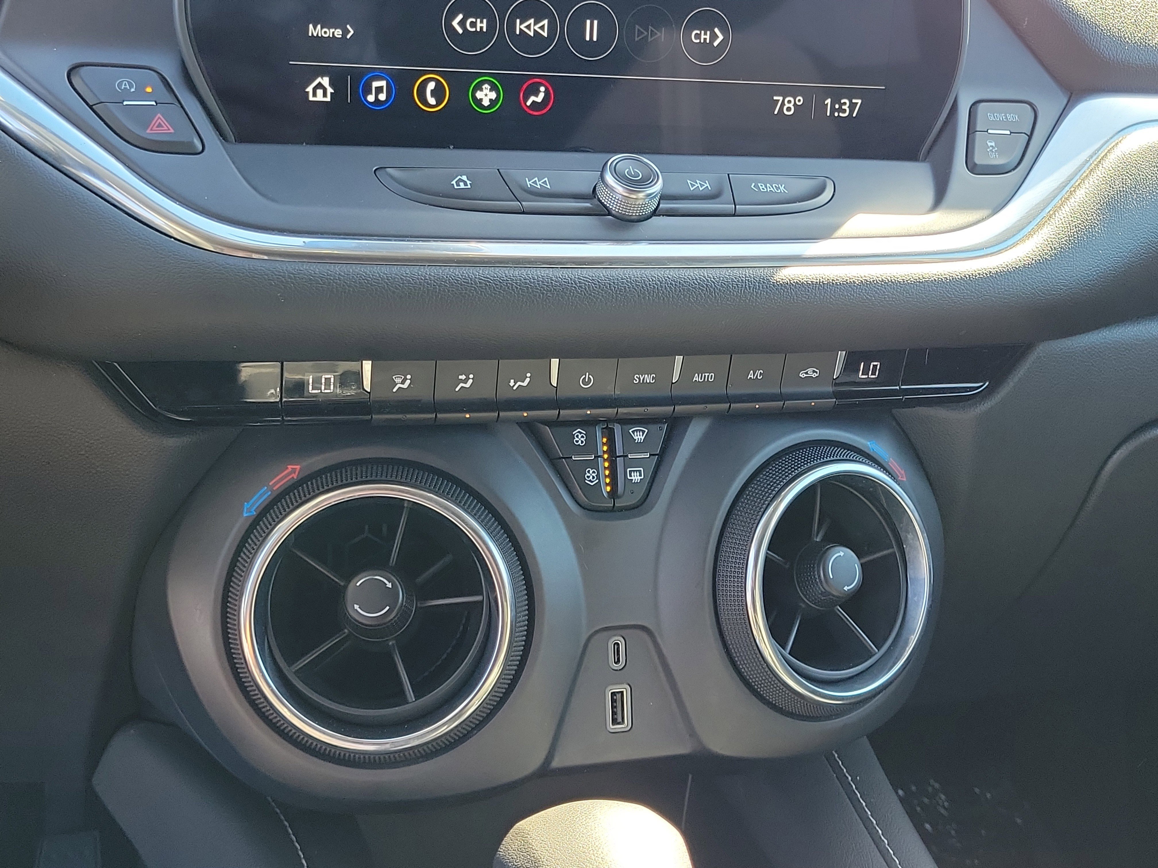 Used 2023 Chevrolet Blazer LT image 27