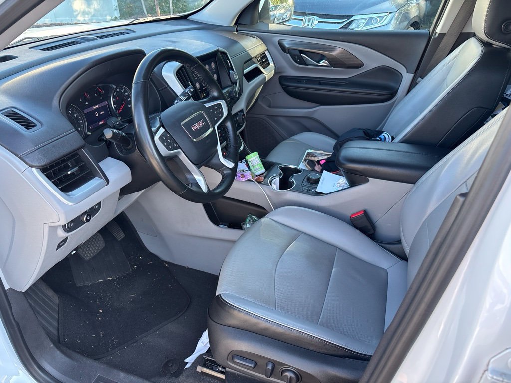 Used 2023 GMC Terrain SLT FWD image 9