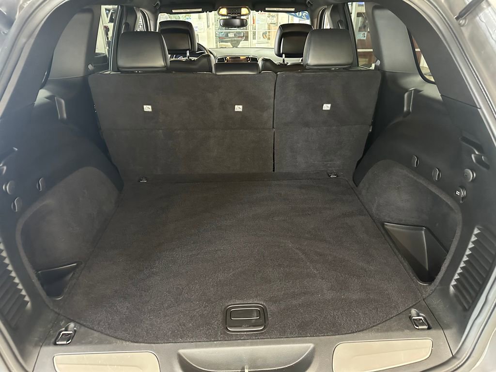 Certified 2019 Jeep Grand Cherokee Limited AWD/4WD image 37