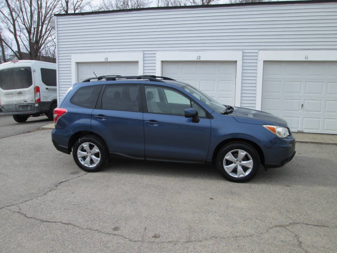 Used 2014 Subaru Forester 2.5i Premium image 3
