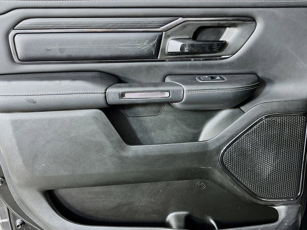Used 2022 RAM 1500 Limited AWD/4WD image 29