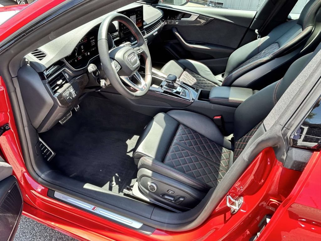 Used 2025 Audi S5 Premium Plus w/ Premium Plus Package AWD/4WD image 11
