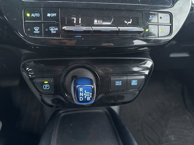 Used 2019 Toyota Prius LE FWD image 22