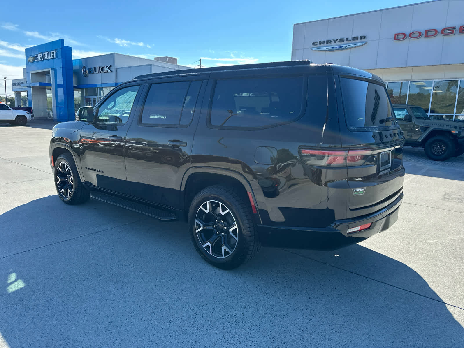 New 2025 Jeep Wagoneer Series II AWD/4WD image 7