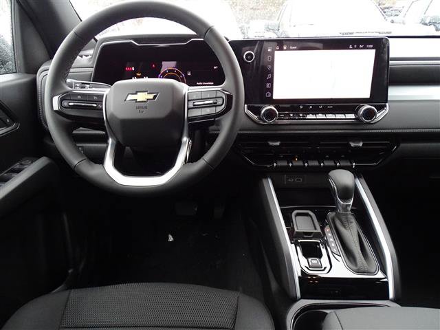 Used 2024 Chevrolet Colorado LT w/ LT Convenience Package RWD image 7