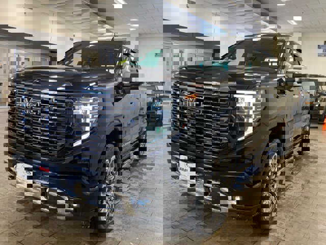 Used 2024 GMC Sierra 1500 Denali Ultimate image 4