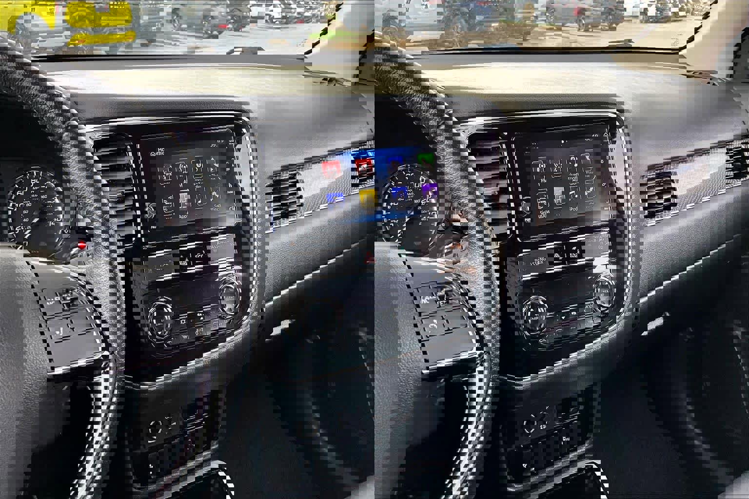 Used 2019 Mitsubishi Outlander SEL image 6