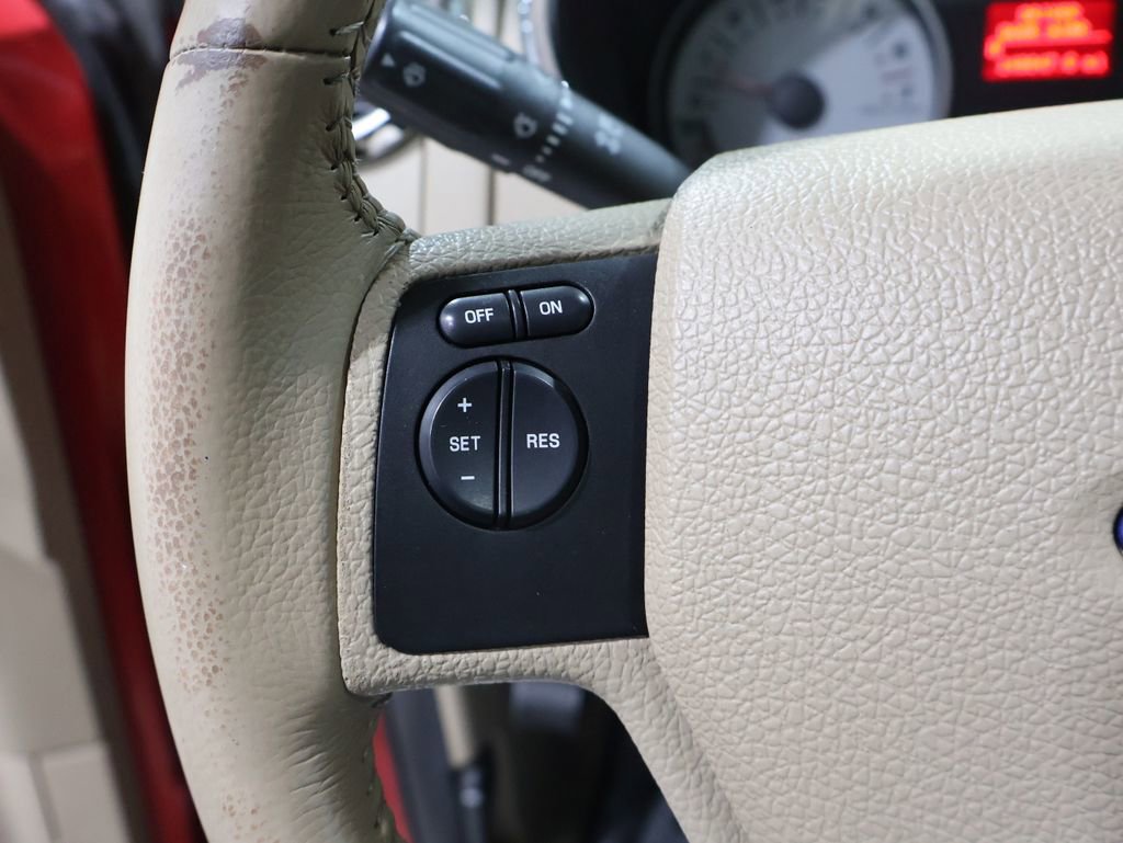 Used 2008 Ford Explorer Sport Trac Limited image 32