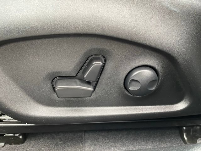 Used 2025 Jeep Compass Limited AWD/4WD image 22