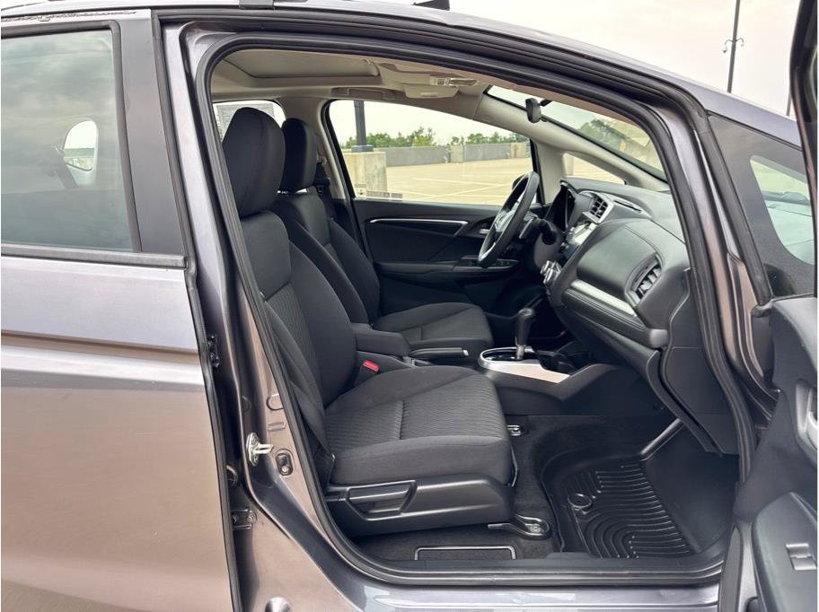 Used 2019 Honda Fit EX image 10