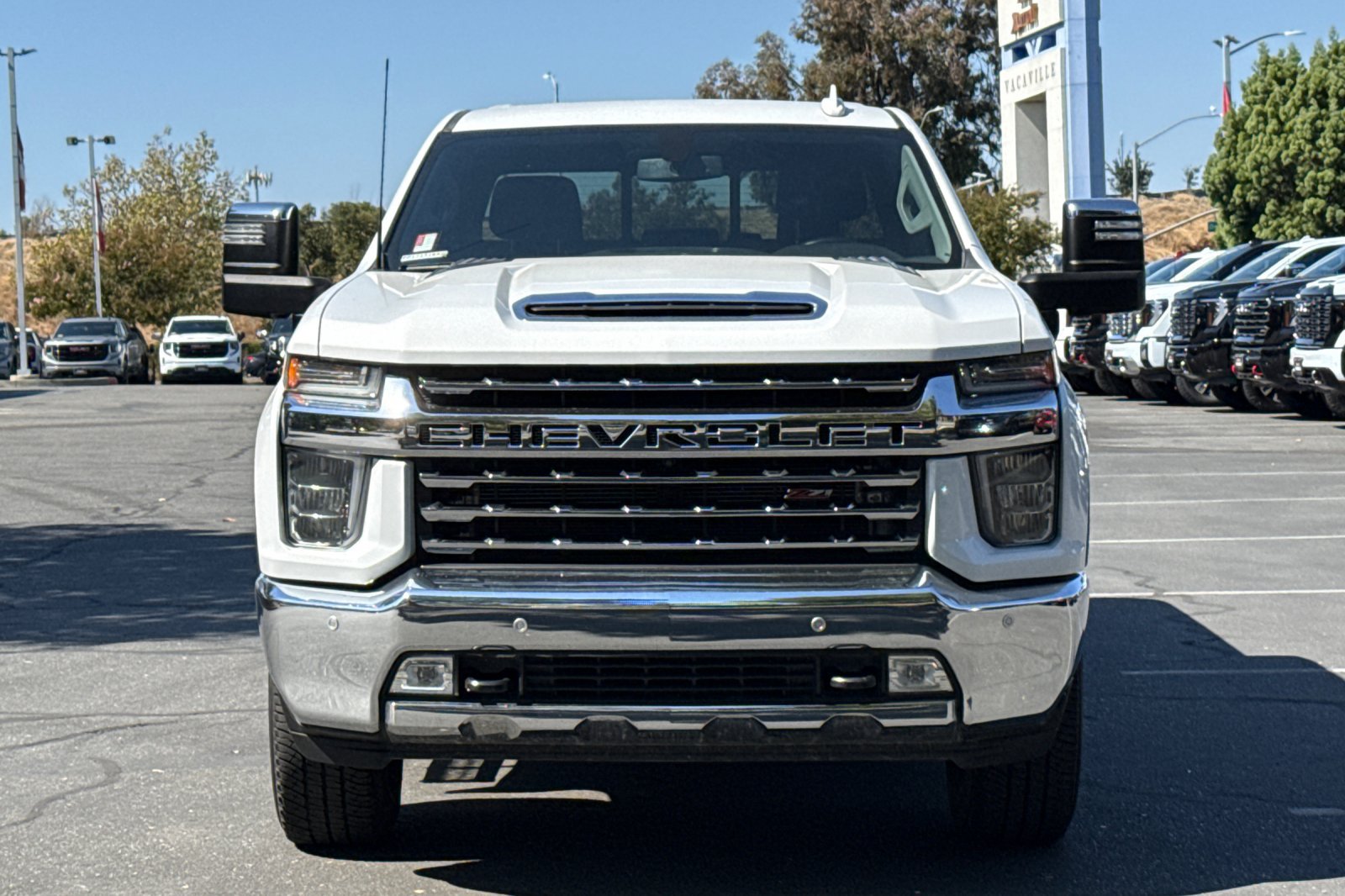 Used 2023 Chevrolet Silverado 2500 LTZ w/ LTZ Plus Package AWD/4WD image 10
