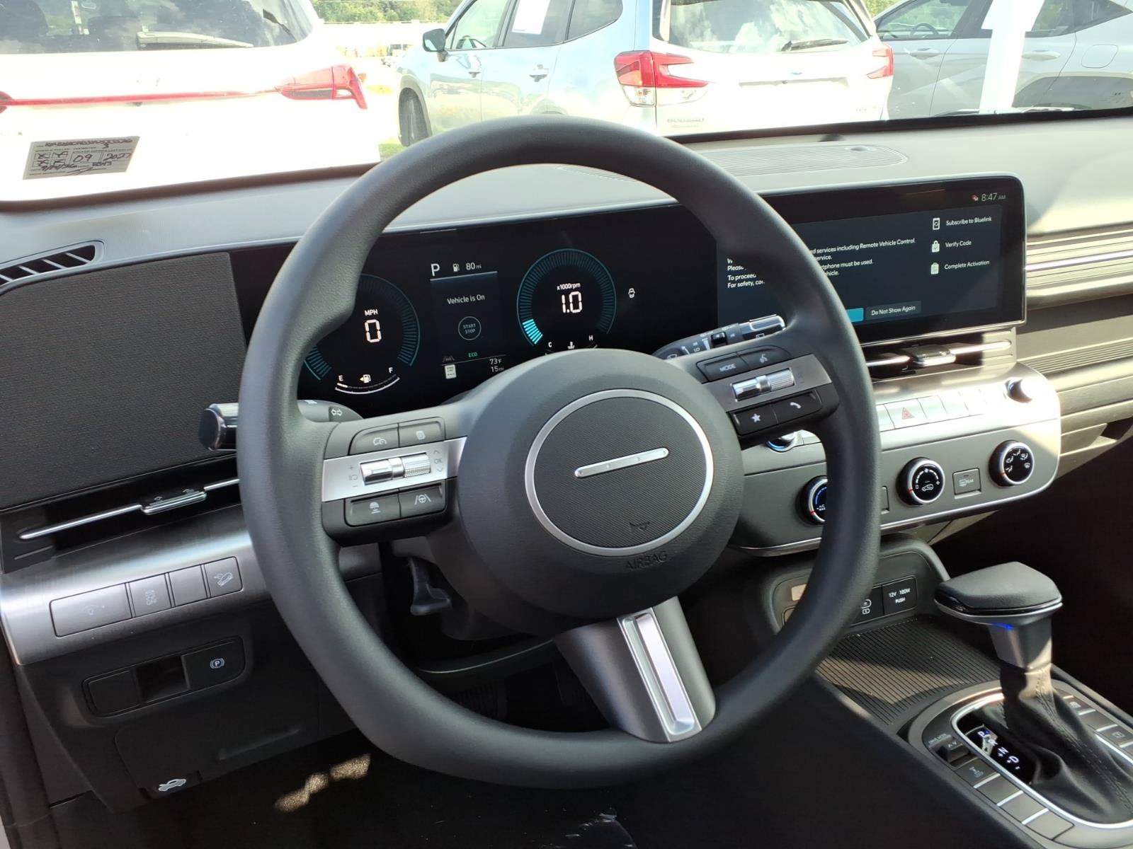 New 2027 Hyundai Kona SE AWD/4WD image 6