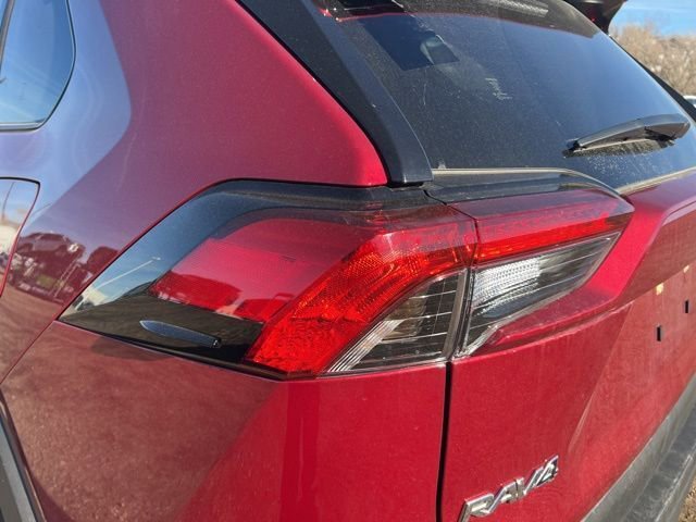 Used 2025 Toyota RAV4 LE image 12