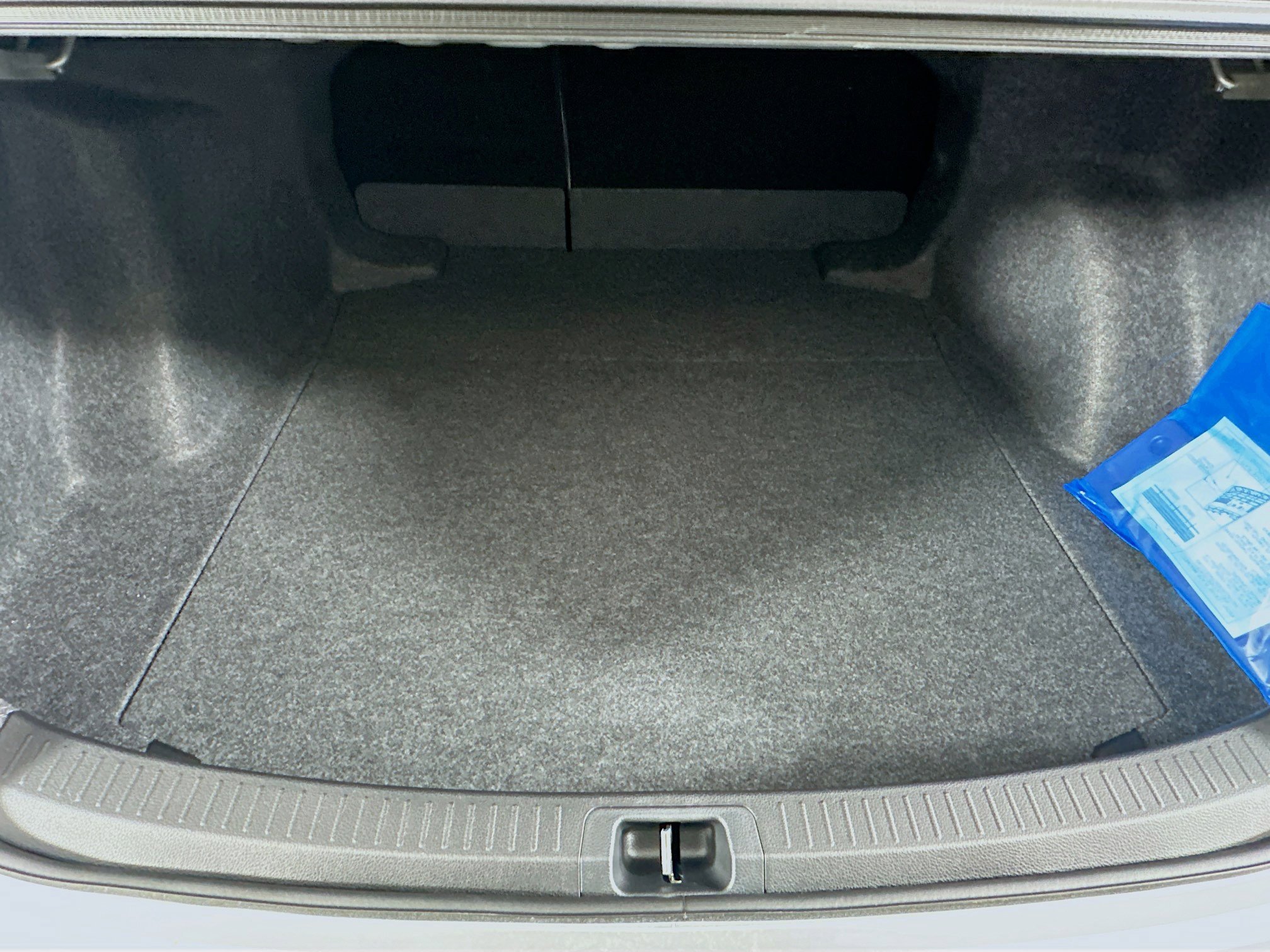 Used 2026 Toyota Corolla LE FWD image 28