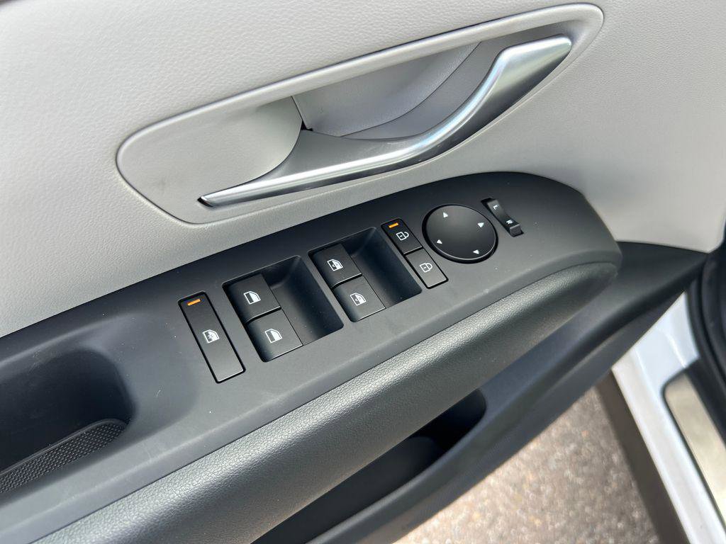 New 2026 Hyundai Tucson SEL image 14