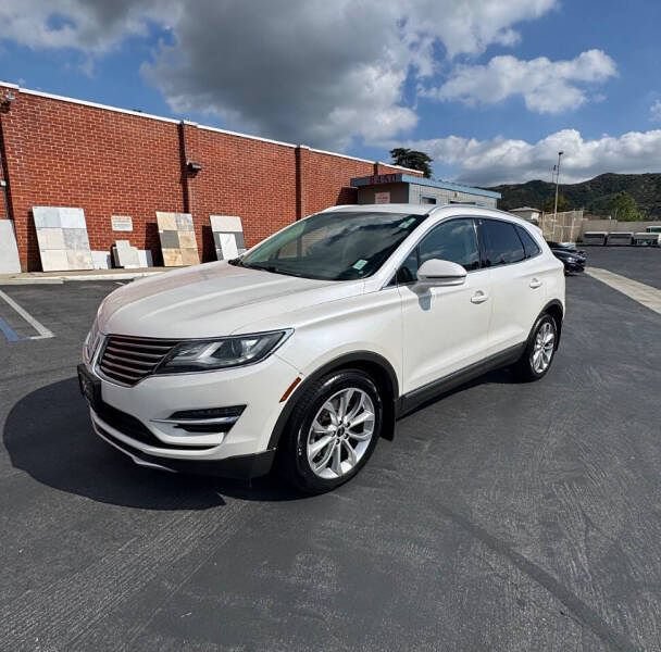 Used 2017 Lincoln MKC Select w/ Select Plus Package FWD image 6