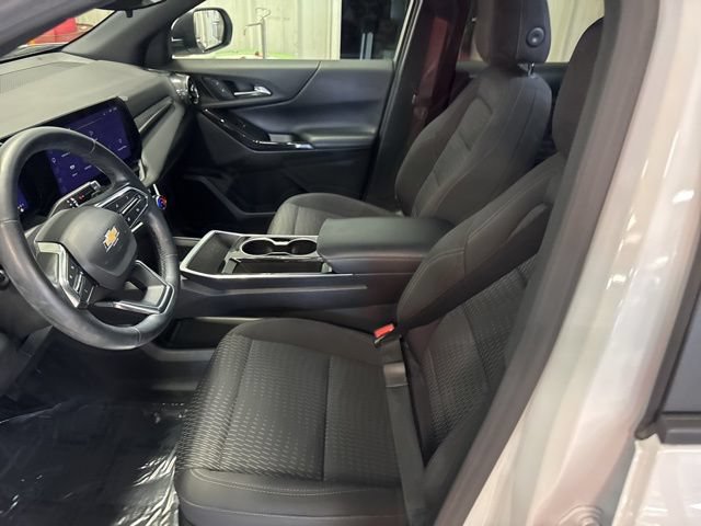 Used 2025 Chevrolet Equinox LT FWD image 26