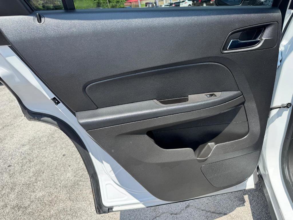 Used 2015 GMC Terrain SLT image 17