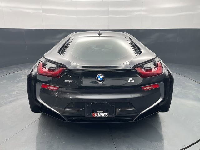 Used 2015 BMW i8 image 6