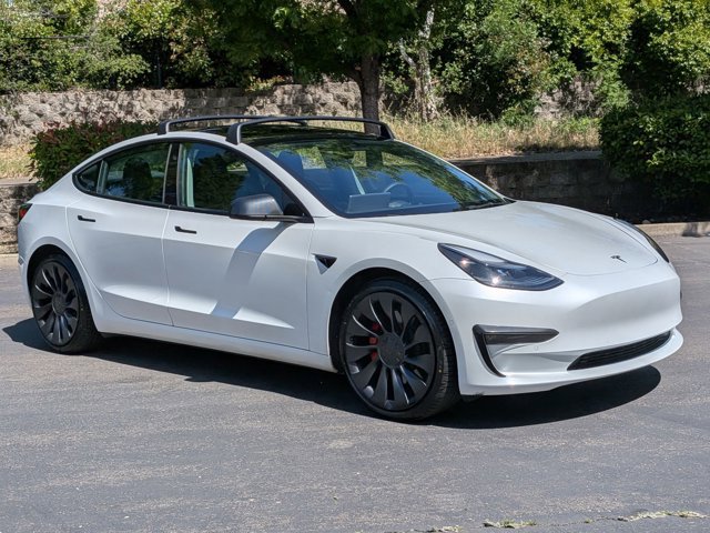 Used 2022 Tesla Model 3 Performance AWD/4WD image 3