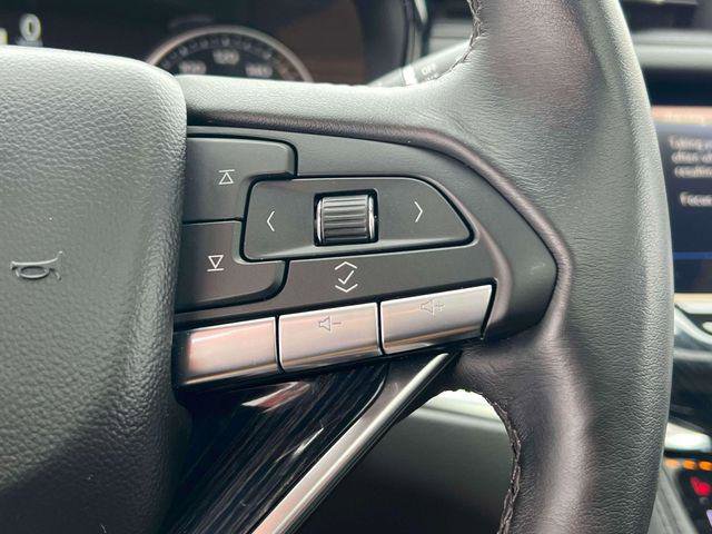 Used 2024 Cadillac XT6 Premium Luxury image 19