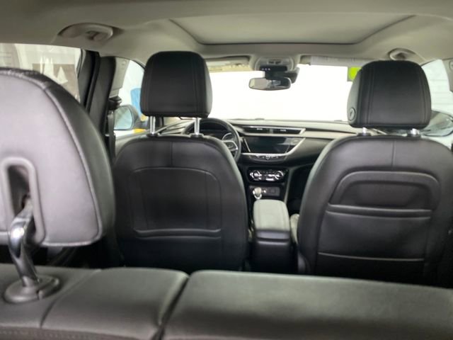 Used 2020 Buick Encore GX Essence w/ Experience Buick Package image 9