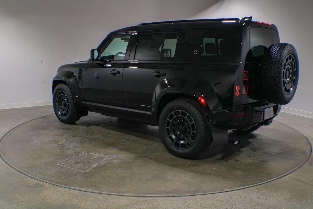 New 2026 Land Rover Defender 110 OCTA AWD/4WD image 3