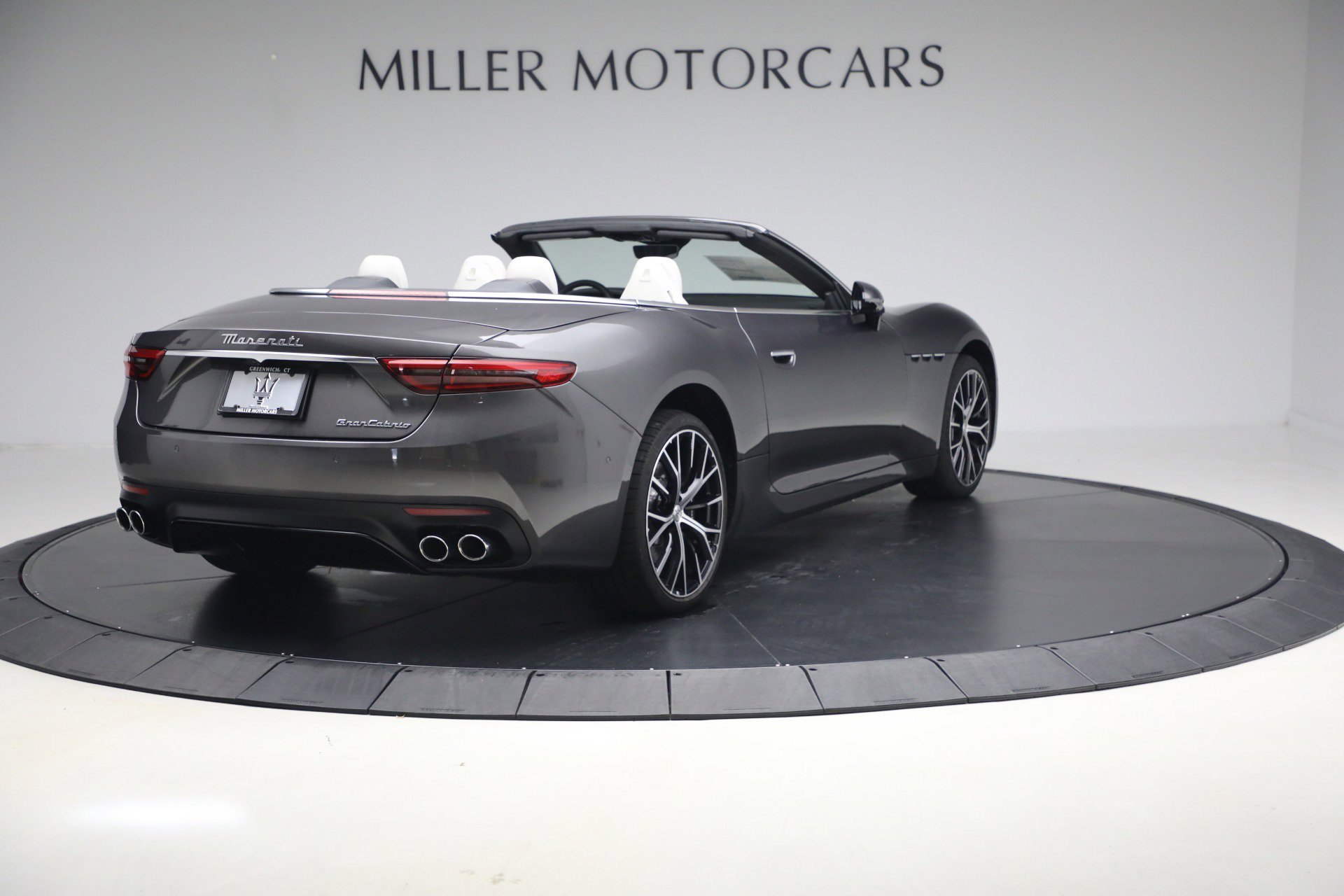 New 2026 Maserati GranCabrio Modena image 6