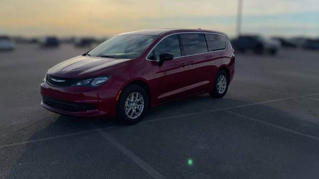 New 2026 Chrysler Voyager LX