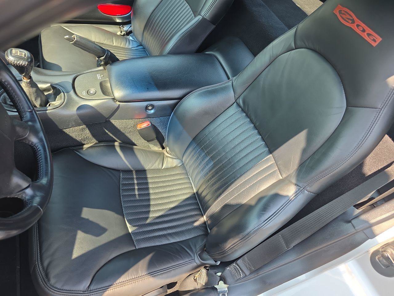 Used 2001 Chevrolet Corvette Z06 RWD image 41