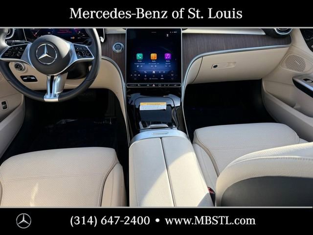 Certified 2025 Mercedes-Benz C 300 4MATIC Sedan image 13