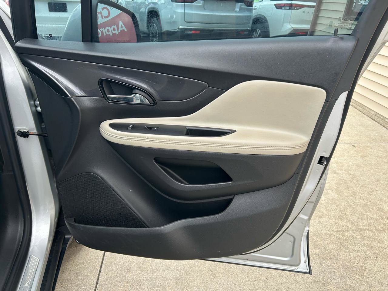 Used 2019 Buick Encore Preferred FWD image 16