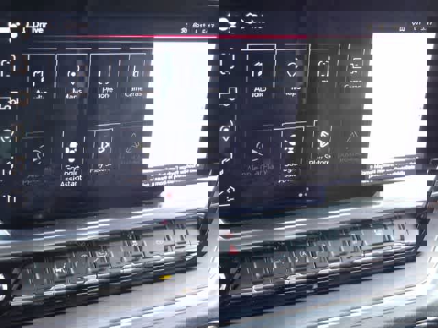 Used 2024 GMC Sierra 1500 SLT image 29