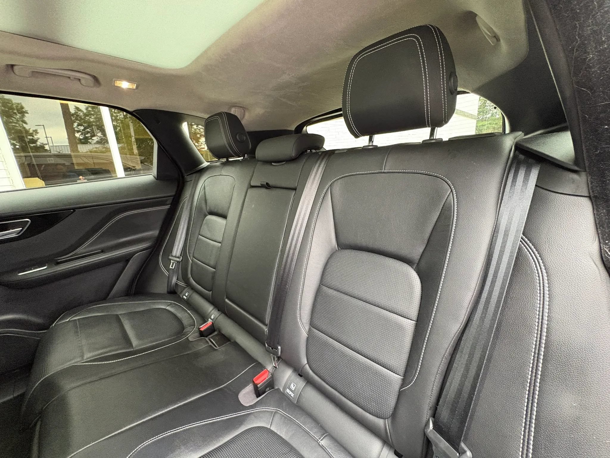 Used 2020 Jaguar F-PACE R-Sport AWD/4WD image 26