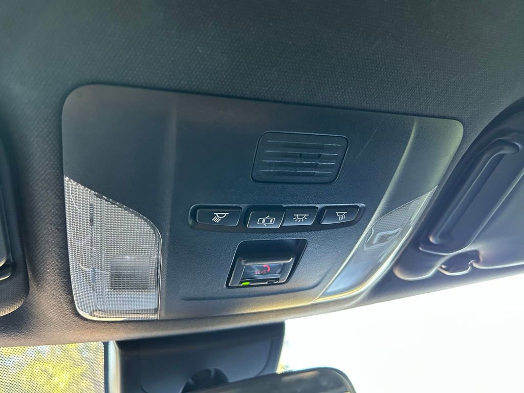 Used 2022 Toyota Corolla SE image 28