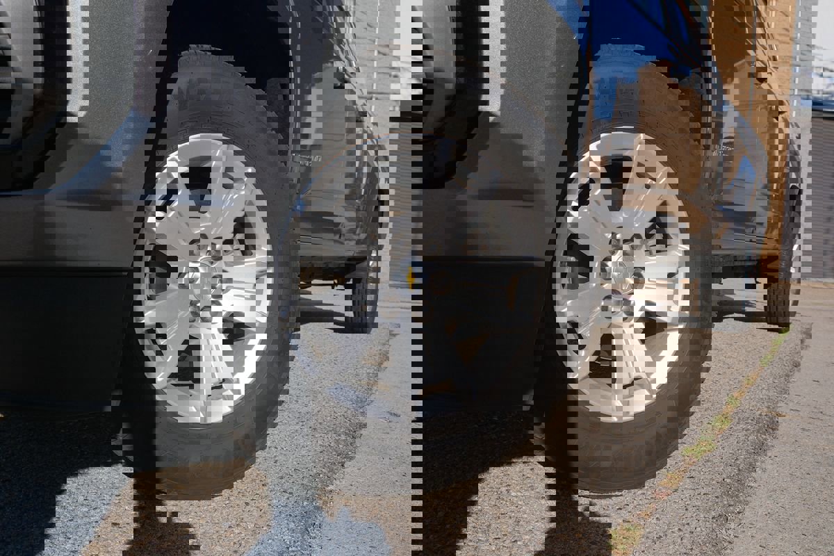 Used 2022 Chevrolet Colorado LT w/ Safety Package image 39