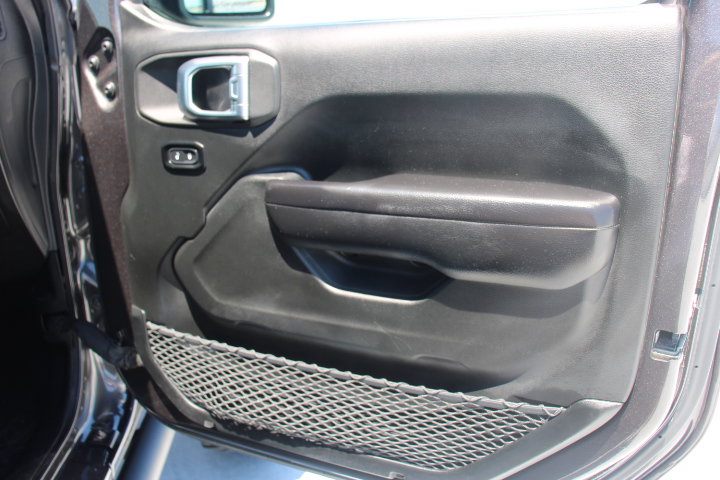 Used 2019 Jeep Wrangler Unlimited Rubicon AWD/4WD image 19