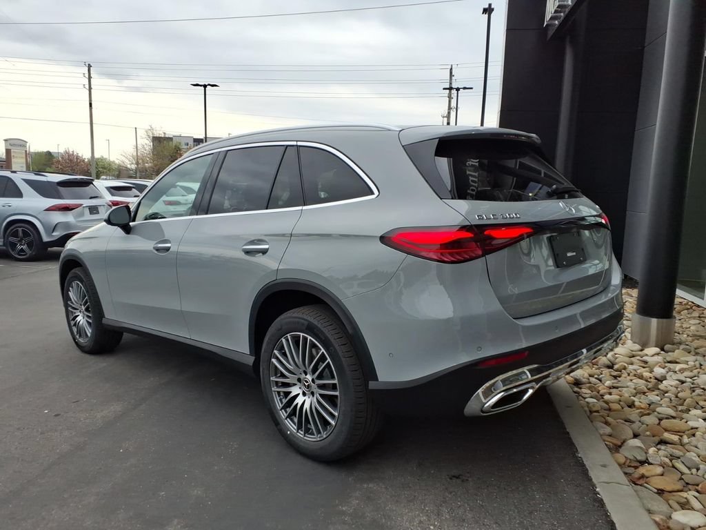 New 2026 Mercedes-Benz GLC 300 4MATIC image 4