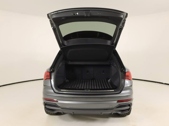 Certified 2025 Audi Q3 2.0T Premium Plus w/ Premium Plus Package image 23