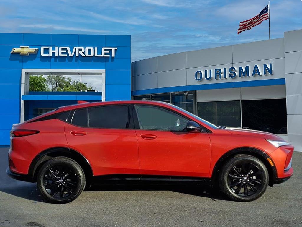 Used 2024 Buick Envista Sport Touring w/ Convenience I Package image 2