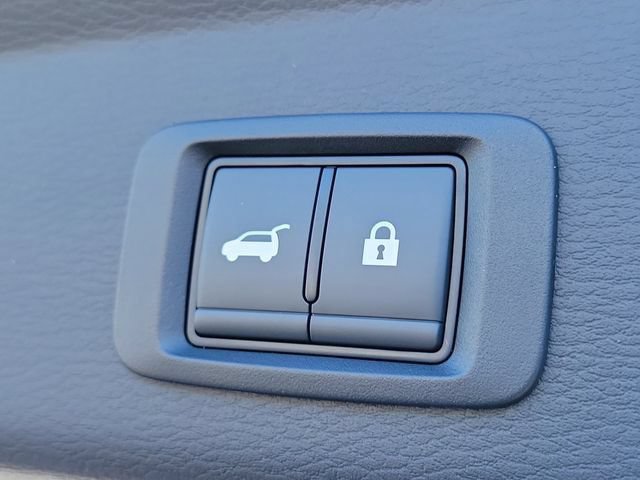 New 2026 Mitsubishi Outlander SE AWD/4WD image 12